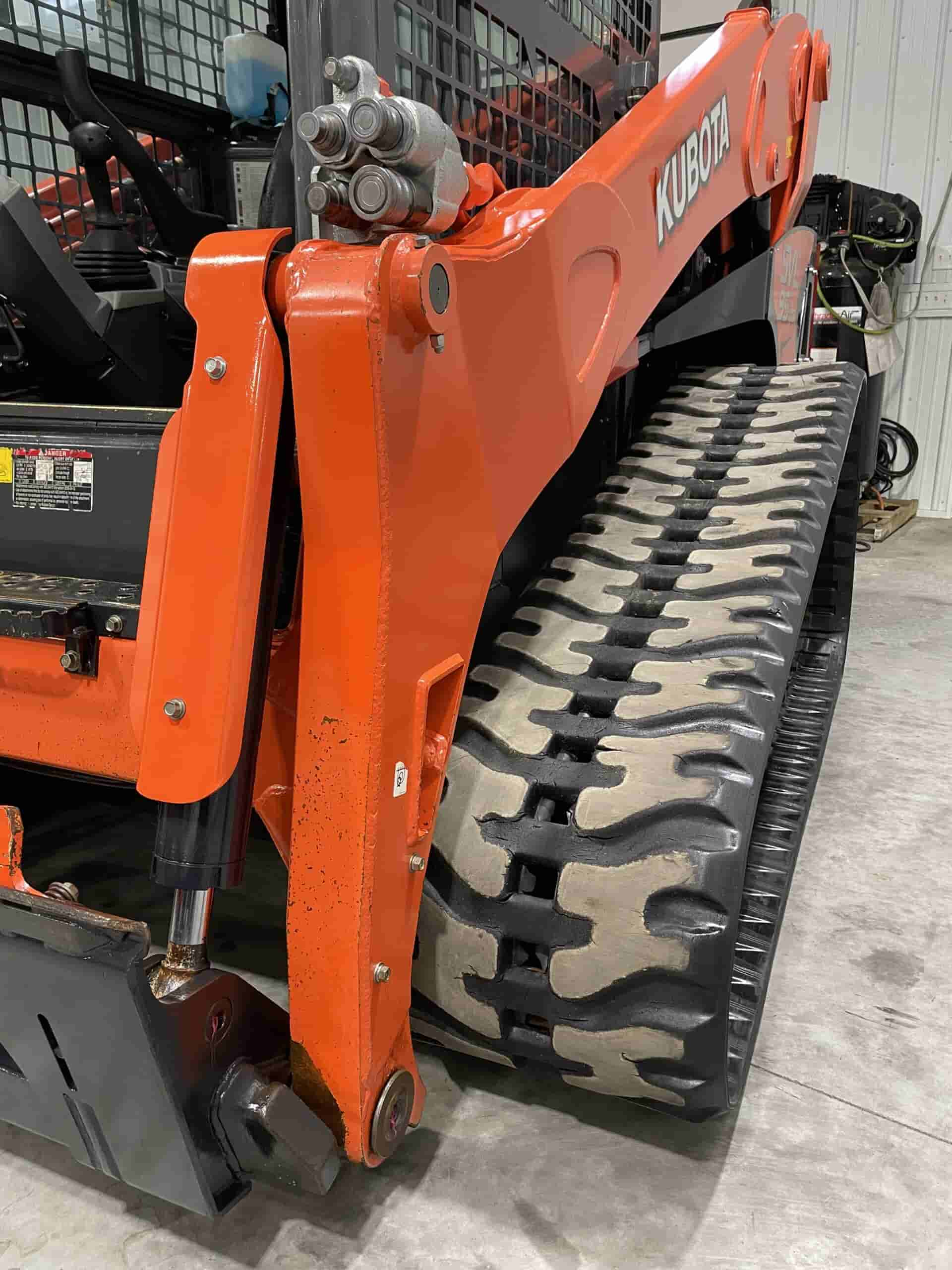 2018 KUBOTA SVL95-2s HIGH FLOW
